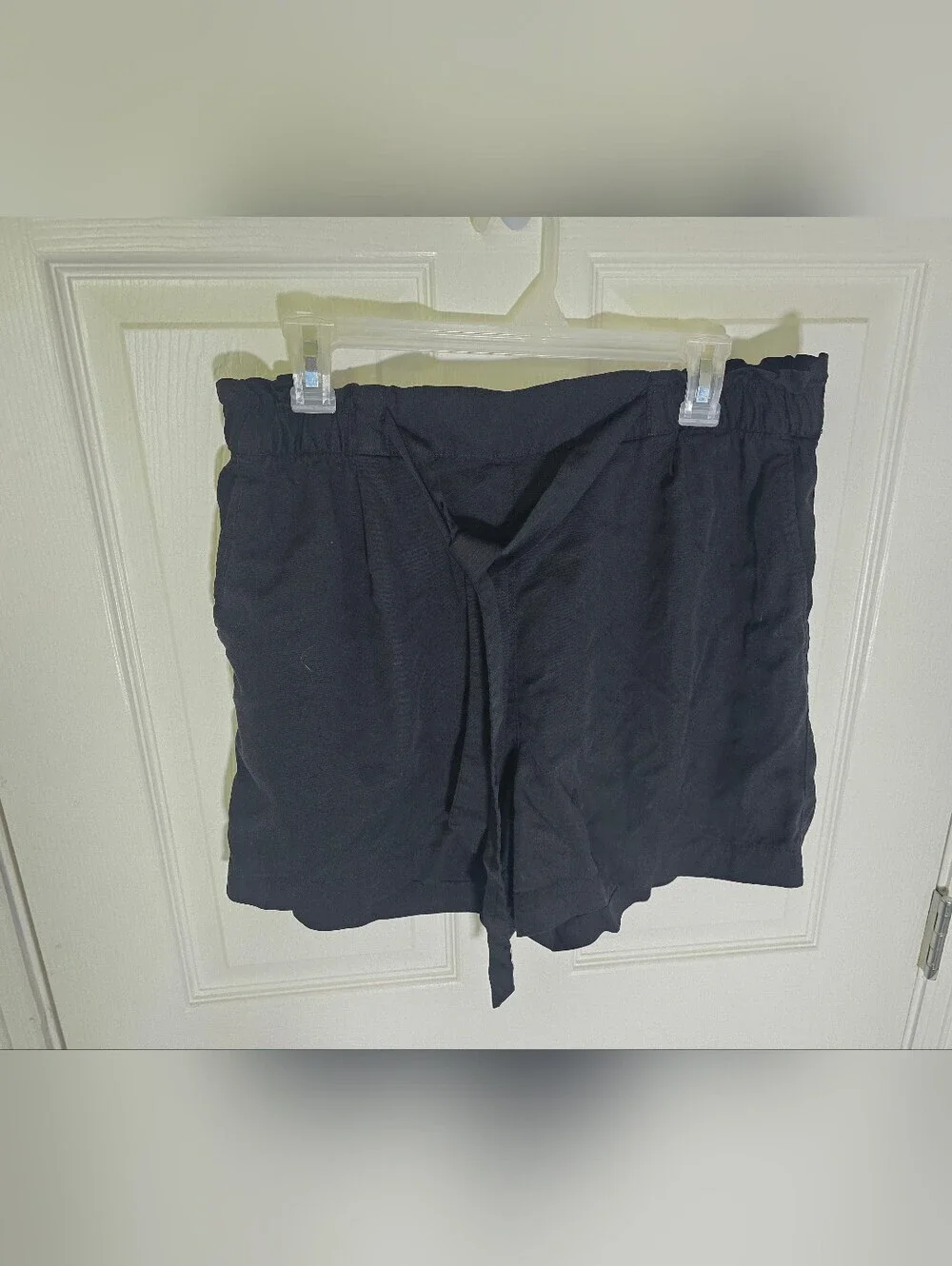H&M Womens Black High-Waist Shorts with tie Size 10